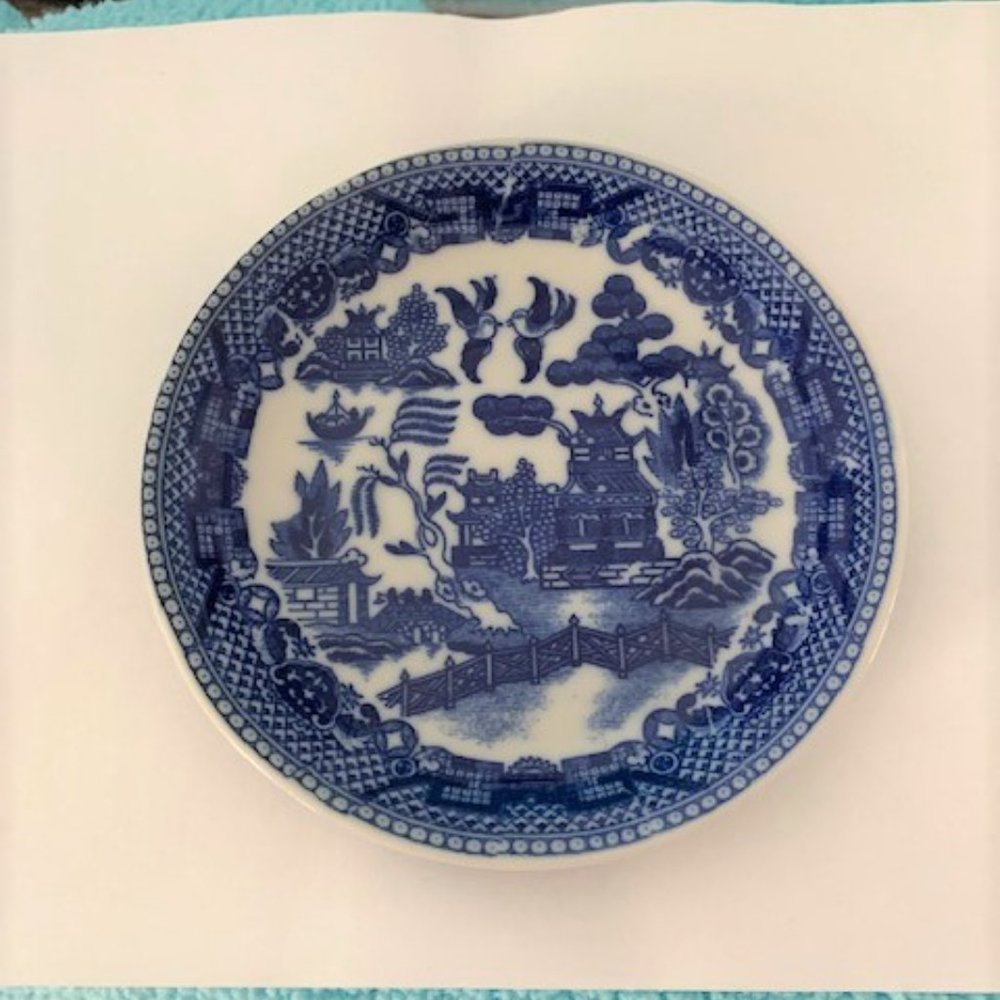 Antique Japanese BLUE WILLOW Tea Cup & Saucer - Picture 4 of 5